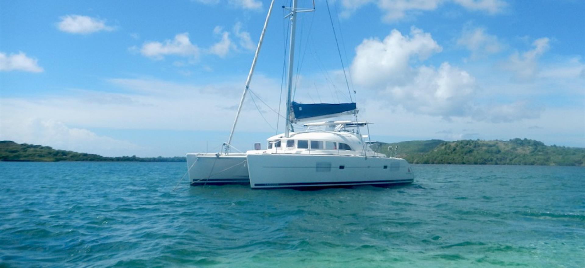 catamaran lagoon 380